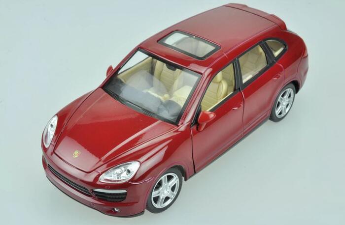 MSZ металлическая модель Porsche Cayenne S 1:24 (68241A)