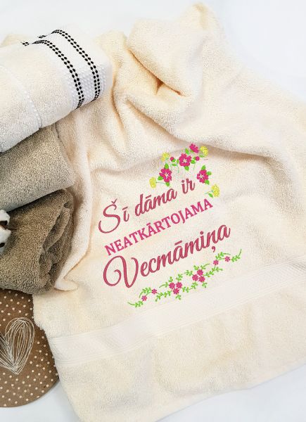LUX frotē dvielis ar izšuvumu Å