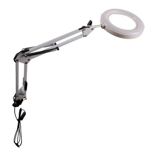 Lampa - lupa ar apgaismojumu balta