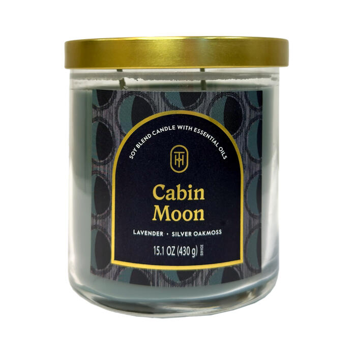 Threshold Aromātiskā svece Cabin Moon 430gr