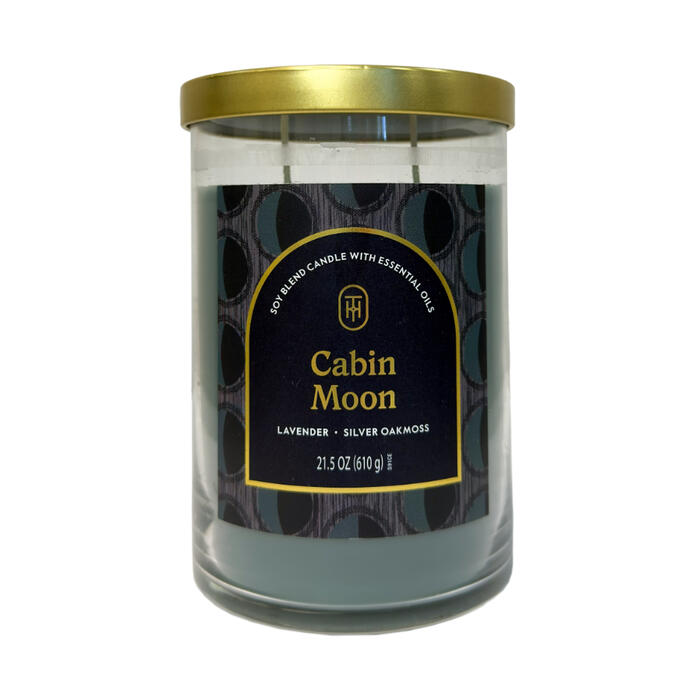 Threshold Aromātiskā svece Cabin Moon 610gr