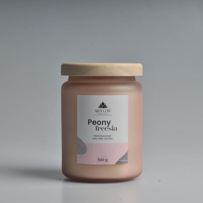 ArtFlow Aromātiskā svece PEONY FREESIA 580gr, +/- 60h (4750959136331)