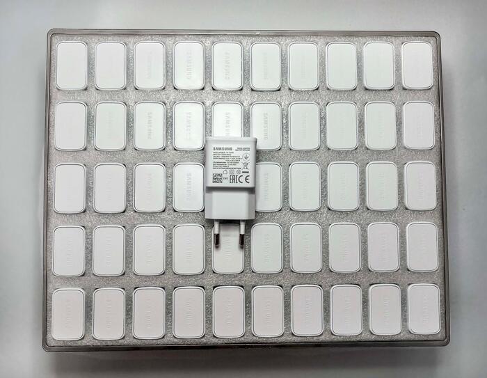 Samsung EP-TA200EWE USB-A 15W Travel Charger