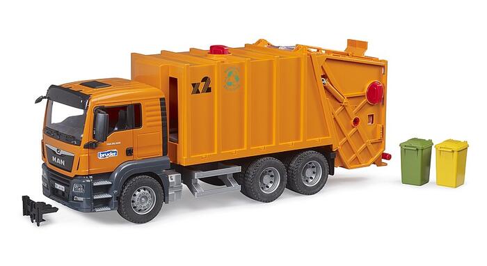 BRUDER 1:16 MAN TGS atkritumu vedējs, 03760