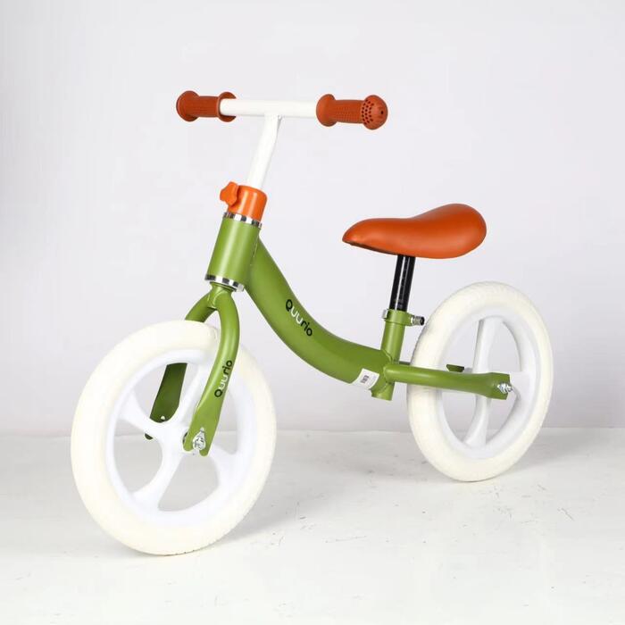 QUURIO BIKE balansa divritenis, 12`, olīvu