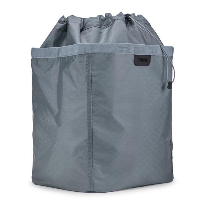 Thule 5582 Packable Laundry Bag pond