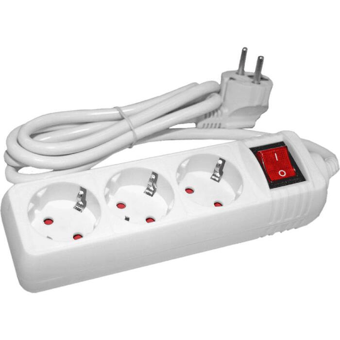 Pagarinātājs ar 3 ligzdām 5 m