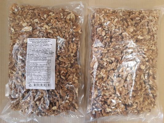Valriekstu pusītes 40%, 1kg (450-17508)