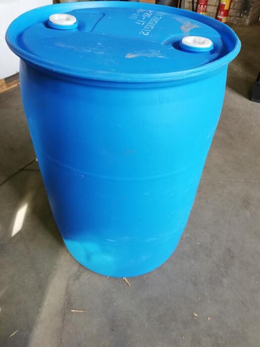 Lietota plastmasas muca 200L (11.008)