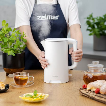 Zelmer Электрический чайник ZCK8040