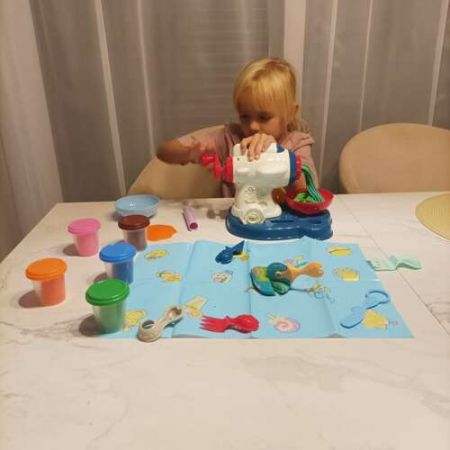 Makaronu mašīna ar piederumiem (plastilīns) (preces kods P22562)