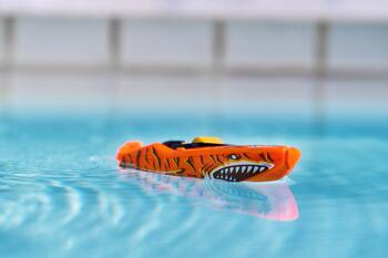 ROBOALIVE интерактивная лодка Robo boat, 4cm (71117Z)