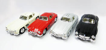 KINSMART Металлическая моделька 1954 Mercedes-Benz 300SL, масштаб 1:38 (KT5346)
