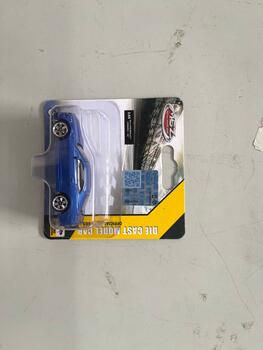 MSZ 2017 Ford GT, 1:64 (82230M)