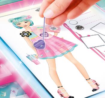 STYLE 4 EVER Набор для творчества Fashion Designer Light-up Studio (OFG303)
