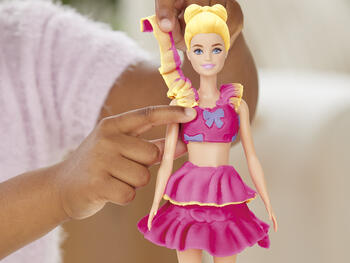 PLAY-DOH BARBIE игровой набор Барби Оборки и бантики (G1361)
