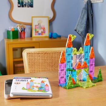 MAGNA-TILES magnētiskais konstruktoru komplekts Travel Deluxe, 55 gab. (254055MT)