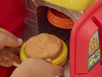 PLAY-DOH игровой набор Самокат для доставки пиццы, 49 см (F8803)