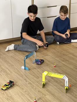 EXOST Radio vadāmā automašīnu komplekts Build 2 Drive Duo (20705E)