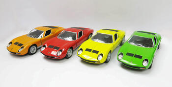 KINSMART Металлическая моделька 1971 Lamborghini Miura, масштаб 1:38 (KT5390)