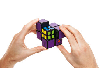 RECENT TOYS Loģikas spēle Kabatas izmēra kubs (M5059)