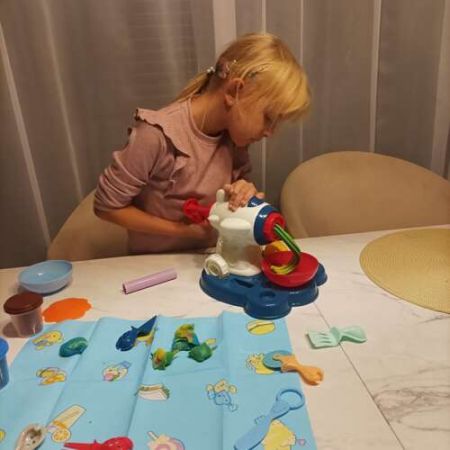 Makaronu mašīna ar piederumiem (plastilīns) (preces kods P22562)