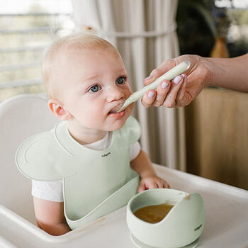 Силиконовый нагрудник BabyOno 1639/04 mint