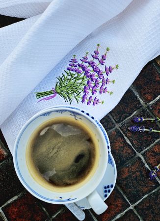 Virtuves vafeļu dvieļu komplekts ar izšuvumu LAVANDA
