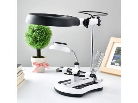 Manipulators Trešā roka (Statīvs ar palielināmo stiklu) (P09163)