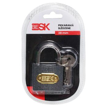 BESK Piekaramā atslēga ar 3 atslēgām 38mm, 25AR031-3 (4750959155158)