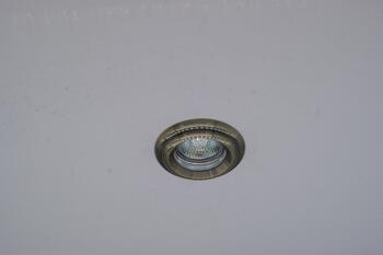 BESK Dekoratīvs apgaismes ķermenis Ø88*H28mm antīka bronza BESK (4750959093887)