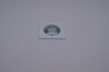 BESK Dekoratīvs apgaismes ķermenis 80*80*H30mm BESK (4750959093696)
