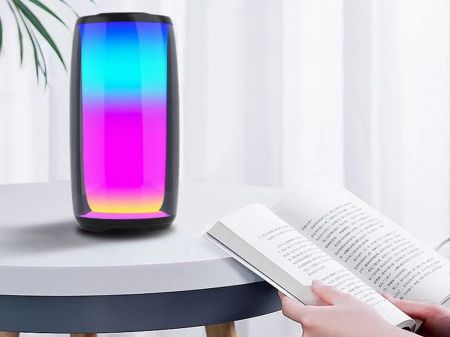 Pārnēsājamais bezvadu skaļrunis Bluetooth Boombox RGB (P06359)