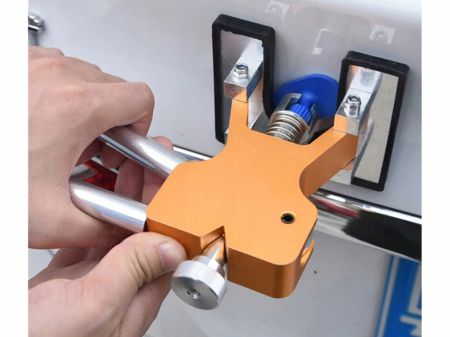 Komplekts iespiedumu noņemšanai automašīnas virsbūvē (P11364)