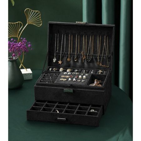 Чемоданчик для ювелирных украшений P22262