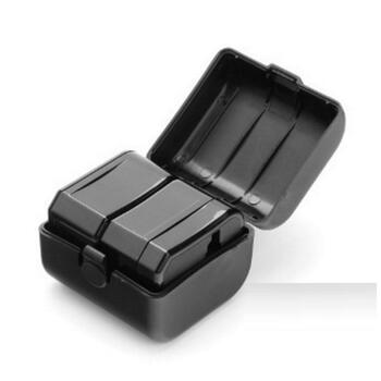 Riff 3in1 Ceļojuma Strāvas ligzdas adapteru komplekts UK 3-pin - Euro 2pin - US (USA) - Āzijas + Uzglabāšanas kaste (RF-AD-MULT)