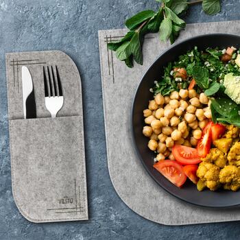 VILSTO filca materiāla galda paliktņu komplekts (18 gb.) Grey (PLACEMAT-SET-18pcs-LGREY)