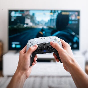 Hoco GA1 Bezvadu spēļu kontrolieris priekš PlayStation PS5 PS4 PC White (GA1)