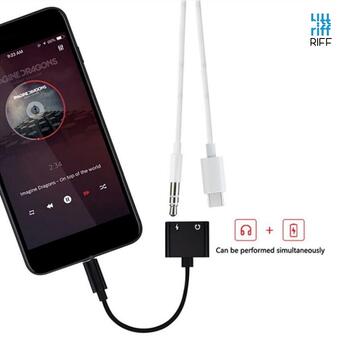 Riff Analogā Audio Adapteris - Pāreja Type-C uz Type-C (ligzda uzlādei) + austiņas 3,5 mm (ligzda) Black (RF-CON-TYPEC-3.5MM)