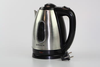 Электрический чайник BROCK WK 0601 SS 1.8л, 1500Вт (WK 0601 SS)