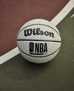 WILSON NBA FORGE PRO UV BSKT GREEN SZ7 /7 (WZ2016701XB7)