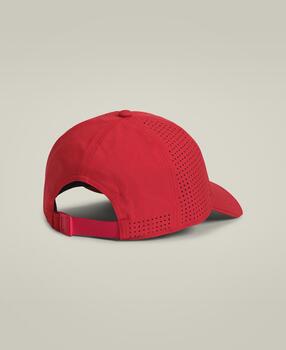 WILSON U ACTIVE PERFORATED CEPURE Varsity Red /58-62cm (WU00135R044001LXL)