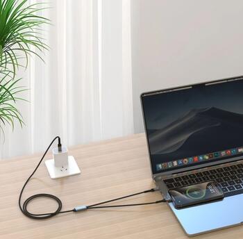 Swissten 2in1 Charging USB-C / 2x USB-C Kabelis 100W 1.5m (72501201)