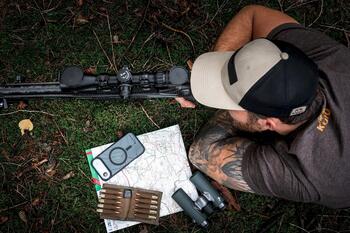 Tactical MagForce Hyperstealth Sika Защитный чехол для iPhone 17 / лесной зелёный (TA-57983126285)