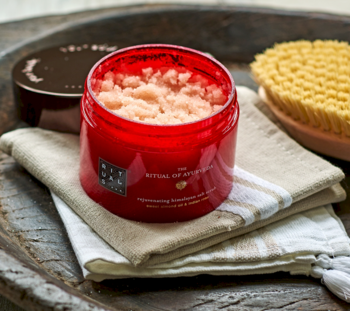 Rituals The Ritual Of Ayurveda Солевой скраб для тела 300g (8719134160802)
