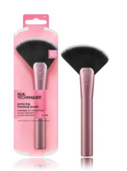 Real Techniques Extra Big Finishing Brush Кисть для макияжа (079625446067)