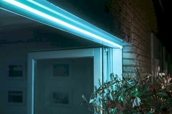 Philips Hue Lysrem Светодиодный умный светильник 37.5W 2000-6500K 16 миллионов цветов (929002289102)