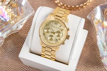MICHAEL KORS Runway MK7323 Sieviešu rokas pulkstenis / zeltains (MK7323)