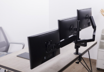 Gembird MA-DA3-01 Mounting Arm Galda Stiprinājums Priekš 3x Monitoriem (MA-DA3-01)