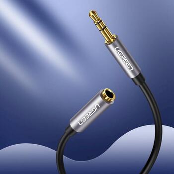 UGREEN AV118 Kabeļa pagarinātājs 3.5mm male - 3.5mm female 3m / melns (UG-10595)